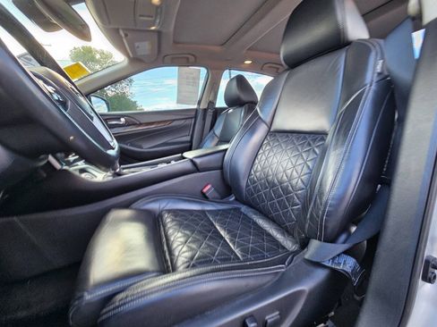 Used 2016 Nissan Maxima Platinum FWD image 12