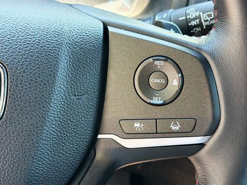 Used 2023 Honda Odyssey Sport image 18