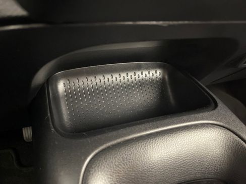 Certified 2023 Toyota Corolla SE w/ SE Premium Package image 30