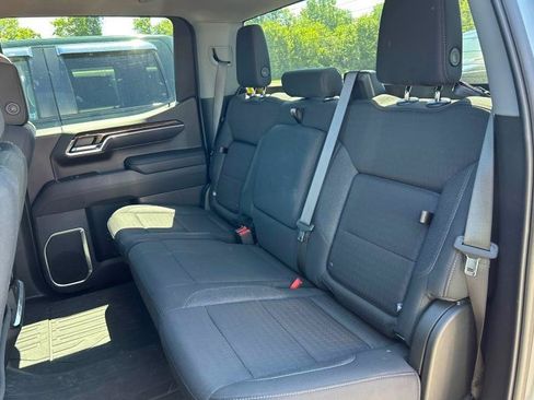 Used 2023 GMC Sierra 1500 Elevation AWD/4WD image 9