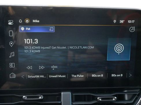 Used 2025 Chevrolet Equinox RS w/ Safety and Technology Package AWD/4WD image 14
