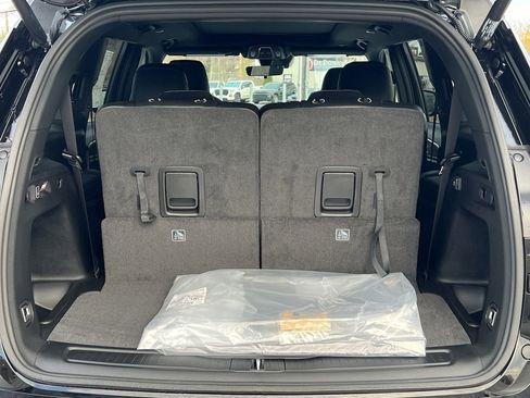 New 2025 Jeep Grand Cherokee L Limited image 27