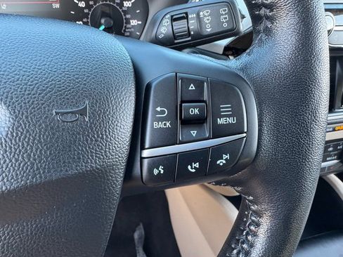 Certified 2020 Ford Escape SEL image 24