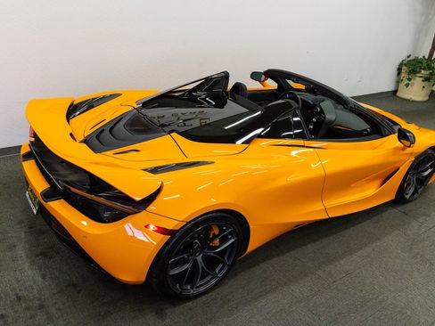 Used 2020 McLaren 720S Performance RWD image 27