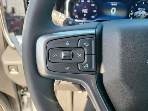 Used 2023 Chevrolet Silverado 1500 RST AWD/4WD image 36