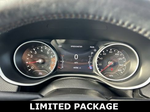 Used 2019 Jeep Compass Limited image 18