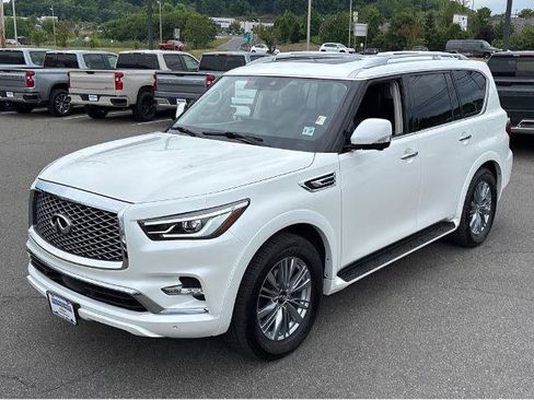 Used 2023 INFINITI QX80 Luxe w/ All-Season Package AWD/4WD image 26