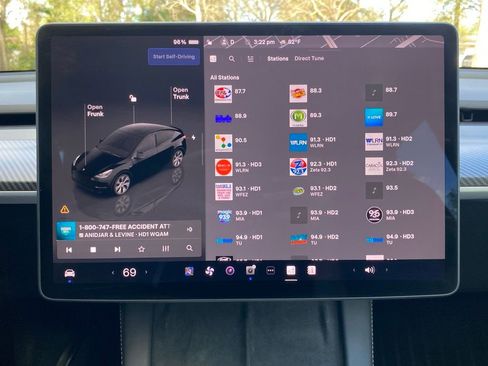 Used 2024 Tesla Model Y Long Range image 22