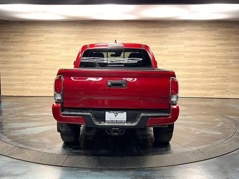 Used 2022 Toyota Tacoma TRD Off-Road w/ Technology Package image 22