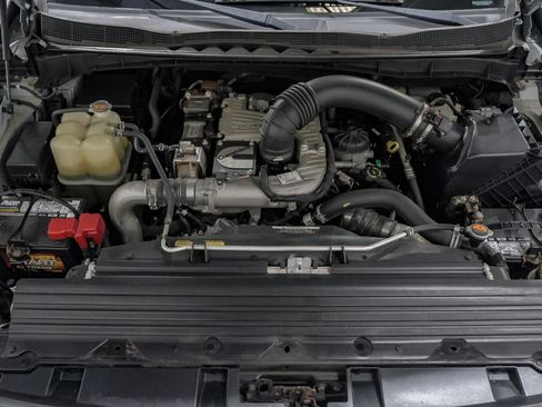 Used 2019 Nissan Titan PRO-4X AWD/4WD image 57