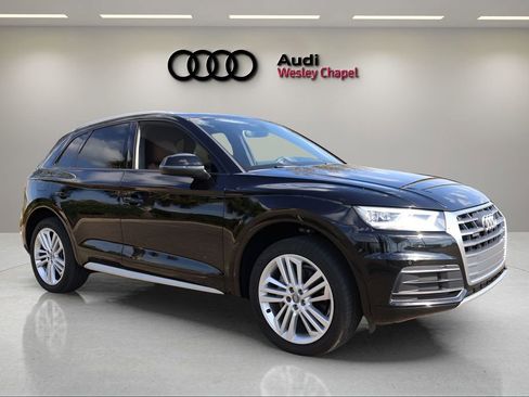 Used 2018 Audi Q5 2.0T Premium Plus w/ Premium Plus Package image 7