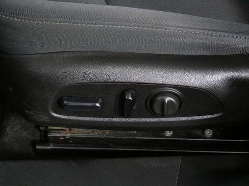 Used 2016 Chevrolet Malibu LT w/ Driver Confidence Package FWD image 20