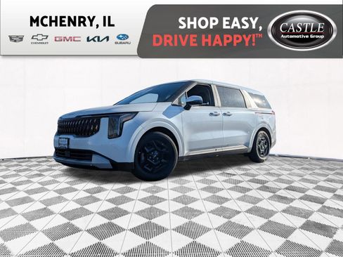 Used 2026 Kia Carnival FWD image 1