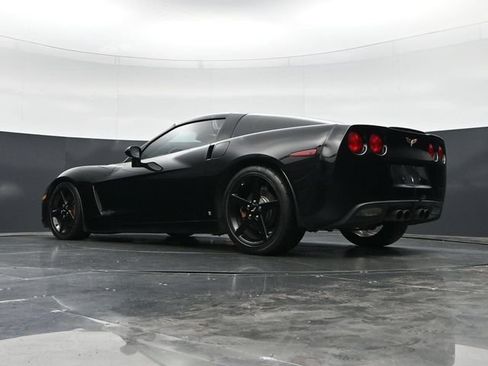 Used 2006 Chevrolet Corvette Coupe RWD image 41