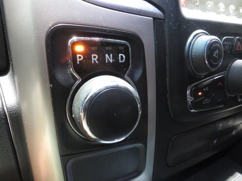 Used 2017 RAM 1500 Lone Star RWD image 20