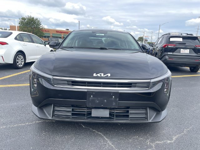 Used 2025 Kia K4 FWD image 11