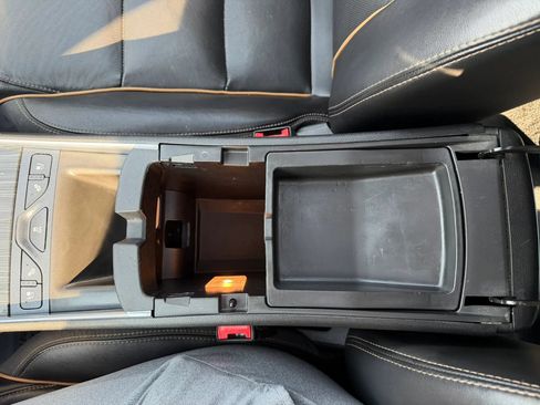 Used 2017 Chevrolet Impala Premier w/ Enhanced Convenience Package FWD image 33