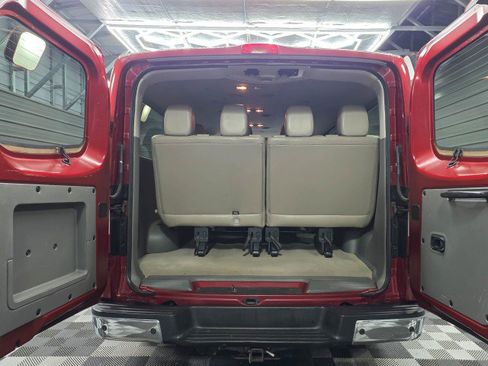 Used 2016 Nissan NV 3500 SL RWD image 10