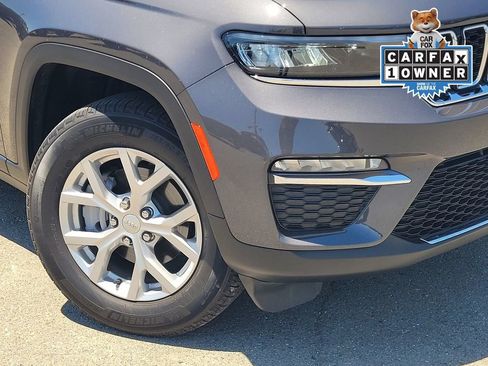 Used 2023 Jeep Grand Cherokee Limited AWD/4WD image 9