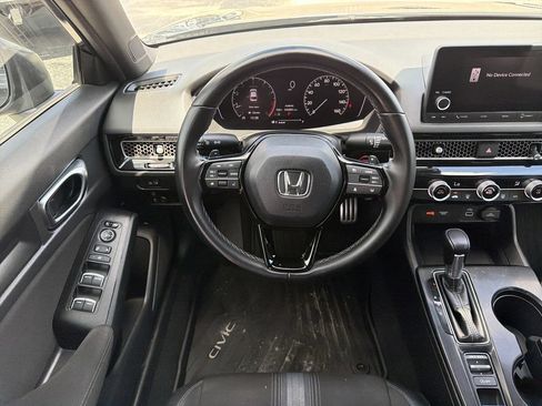 Used 2023 Honda Civic Sport image 15