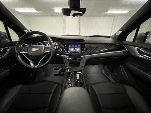 Certified 2024 Cadillac XT6 Premium Luxury w/ Technology Package image 17