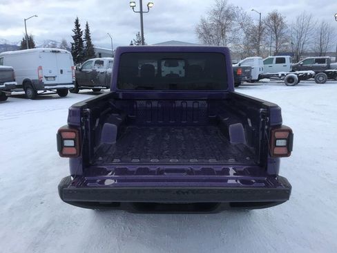 New 2026 Jeep Gladiator Sport image 11