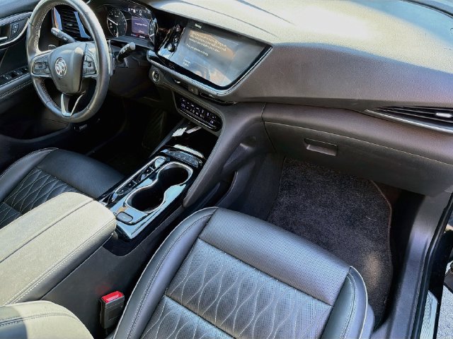 Used 2022 Buick Envision Avenir w/ Technology Package II AWD/4WD image 21