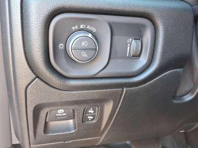 Used 2022 RAM 1500 Big Horn AWD/4WD image 20