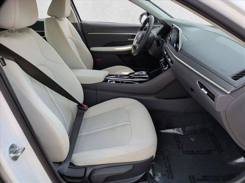 Used 2022 Hyundai Sonata SEL image 19