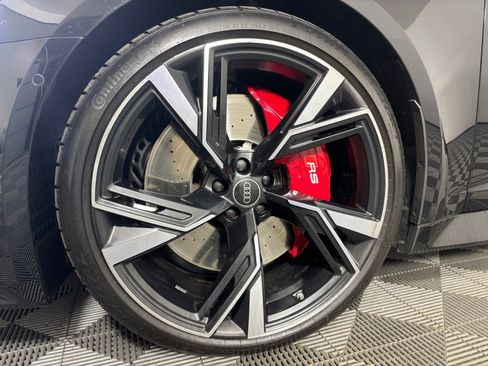 Used 2021 Audi RS 6 w/ Carbon Optic Package AWD/4WD image 10