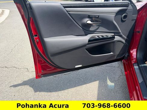 Used 2024 Lexus ES 350 w/ Premium Package FWD image 22