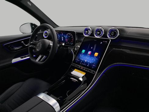 New 2026 Mercedes-Benz GLC 300 4MATIC image 18