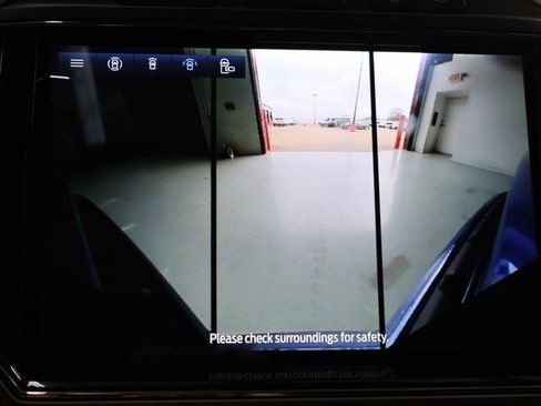 Used 2022 Ford F350 Platinum w/ Tremor Off-Road Package image 87