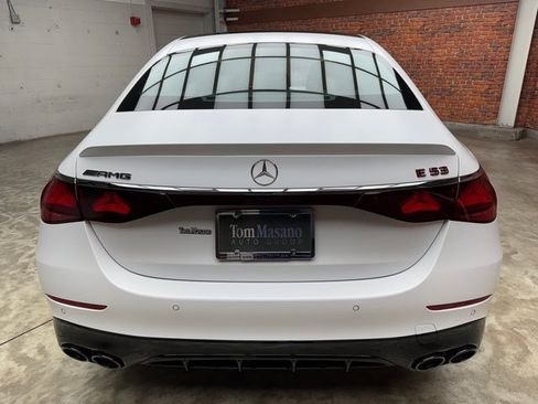 New 2026 Mercedes-Benz E 53 AMG e 4MATIC Sedan image 4