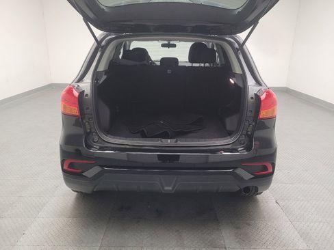 Used 2018 Mitsubishi Outlander Sport ES FWD image 29