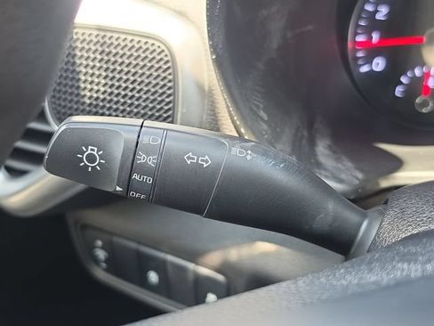 Certified 2022 Kia Soul LX FWD image 21