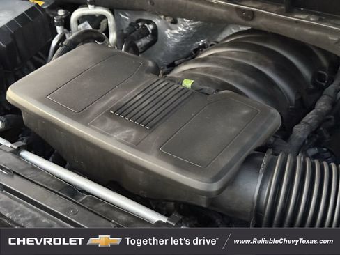 Used 2024 Chevrolet Silverado 1500 LT w/ Z71 Off-Road Package AWD/4WD image 33