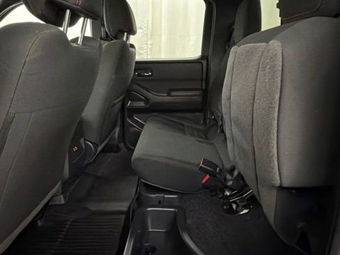 Used 2023 Nissan Frontier PRO-4X w/ Technology Package AWD/4WD image 28