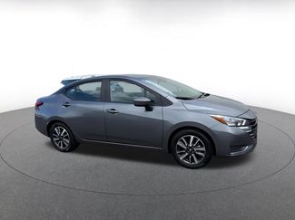 Used 2025 Nissan Versa SV FWD video 2