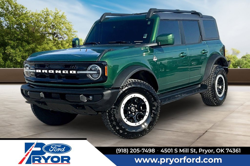 Used 2025 Ford Bronco Outer Banks w/ Sasquatch Package AWD/4WD image 1