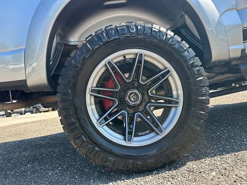 Used 2021 Ford F150 Lariat w/ Equipment Group 502A High AWD/4WD image 18