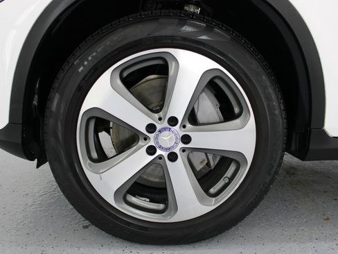 Used 2017 Mercedes-Benz GLC 300 w/ Premium 1 Package image 83