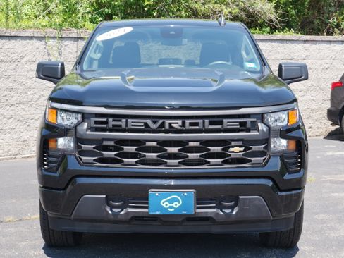 Certified 2024 Chevrolet Silverado 1500 Custom AWD/4WD image 2