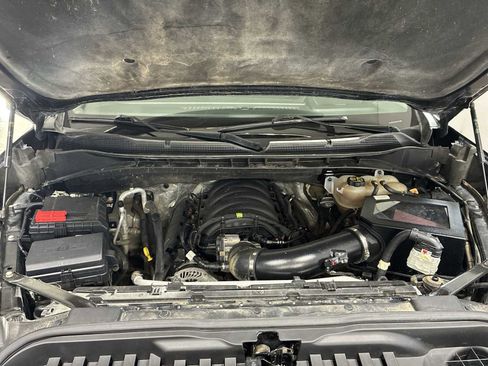 Used 2023 Chevrolet Silverado 1500 LT Trail Boss w/ LT Trail Boss Premium Package image 18