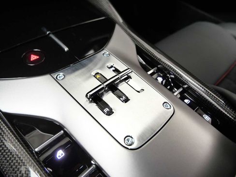 Used 2024 Ferrari Purosangue AWD/4WD image 24