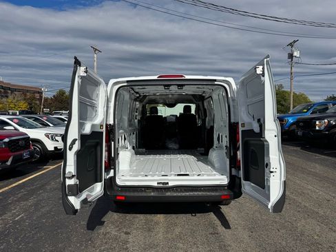 New 2026 Ford Transit 250 Low Roof AWD image 35