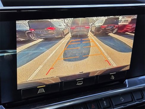 Used 2024 Chevrolet Silverado 1500 RST image 32