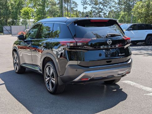 Used 2023 Nissan Rogue SL w/ SL Premium Package AWD/4WD image 5