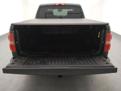Used 2014 GMC Sierra 1500 SLE w/ SLE Value Package AWD/4WD image 29