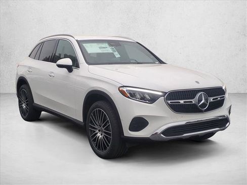 New 2026 Mercedes-Benz GLC 300 image 7